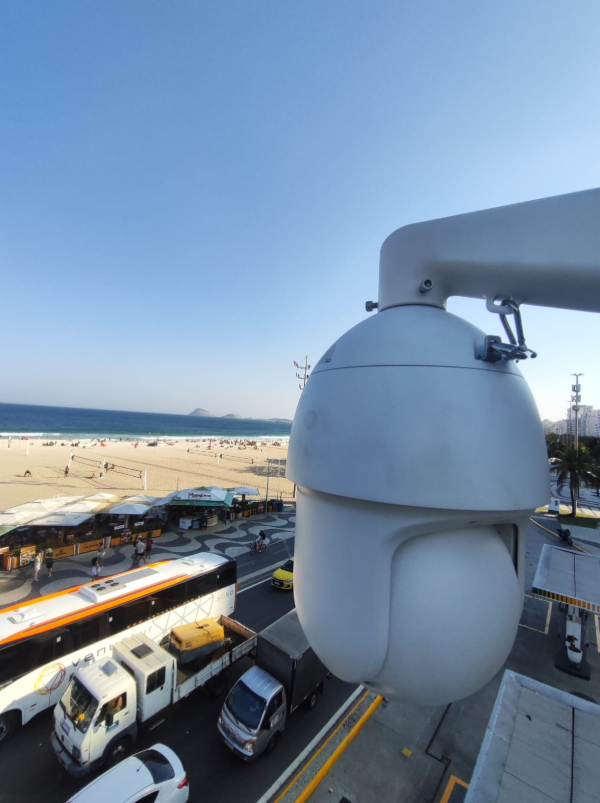 Praias do Rio ganham 21 câmeras com superzoom para monitoramento exclusivo da faixa de areia