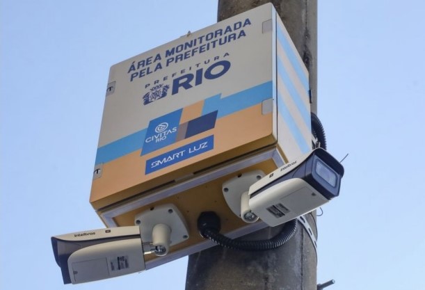 Rio ganha novas câmeras inteligentes com tecnologia de busca criminal